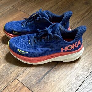 Hoka Clifton 9 Running Shoes with Yellow and Pink Highlights